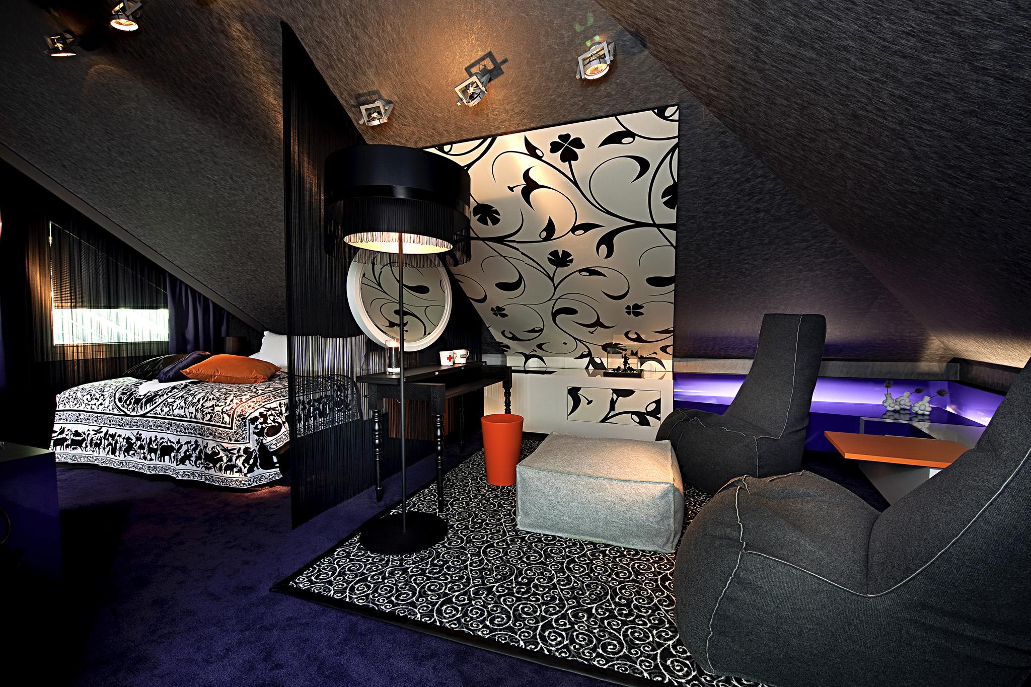 โรงแรมโซฟิเทล มิวนิก บาเยอโพสท์ ภายนอก รูปภาพ A suite at the W Hotel in Amsterdam