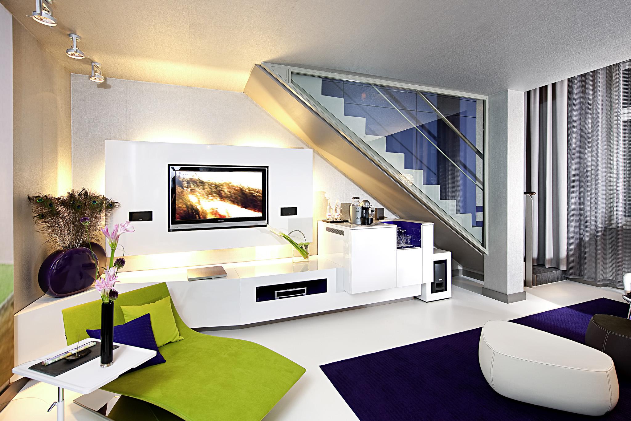 โรงแรมโซฟิเทล มิวนิก บาเยอโพสท์ ภายนอก รูปภาพ A living room